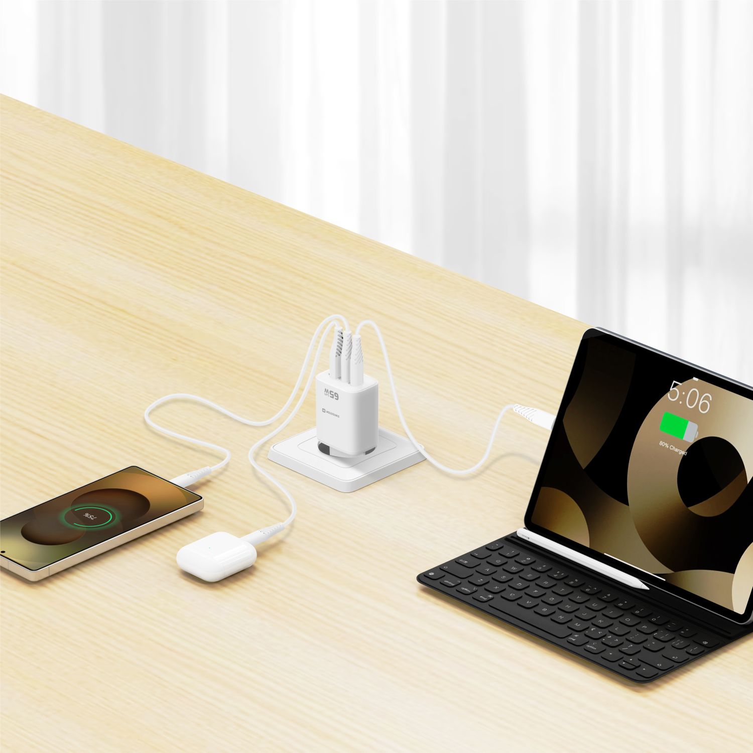 SWISSTEN GaN Síťová nabíječka 2x USB-C 65W PD + USB-A 18W bílá