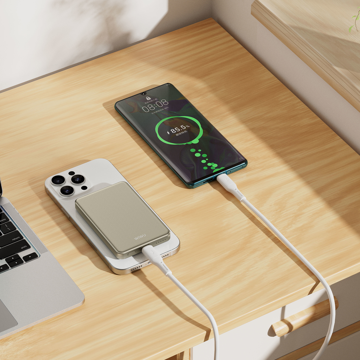 WiWU ultra tenká magnetická powerbanka MagSafe P15 5000mAh titanově šedá
